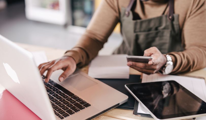 How To Make A Simple Business Website - Instantly